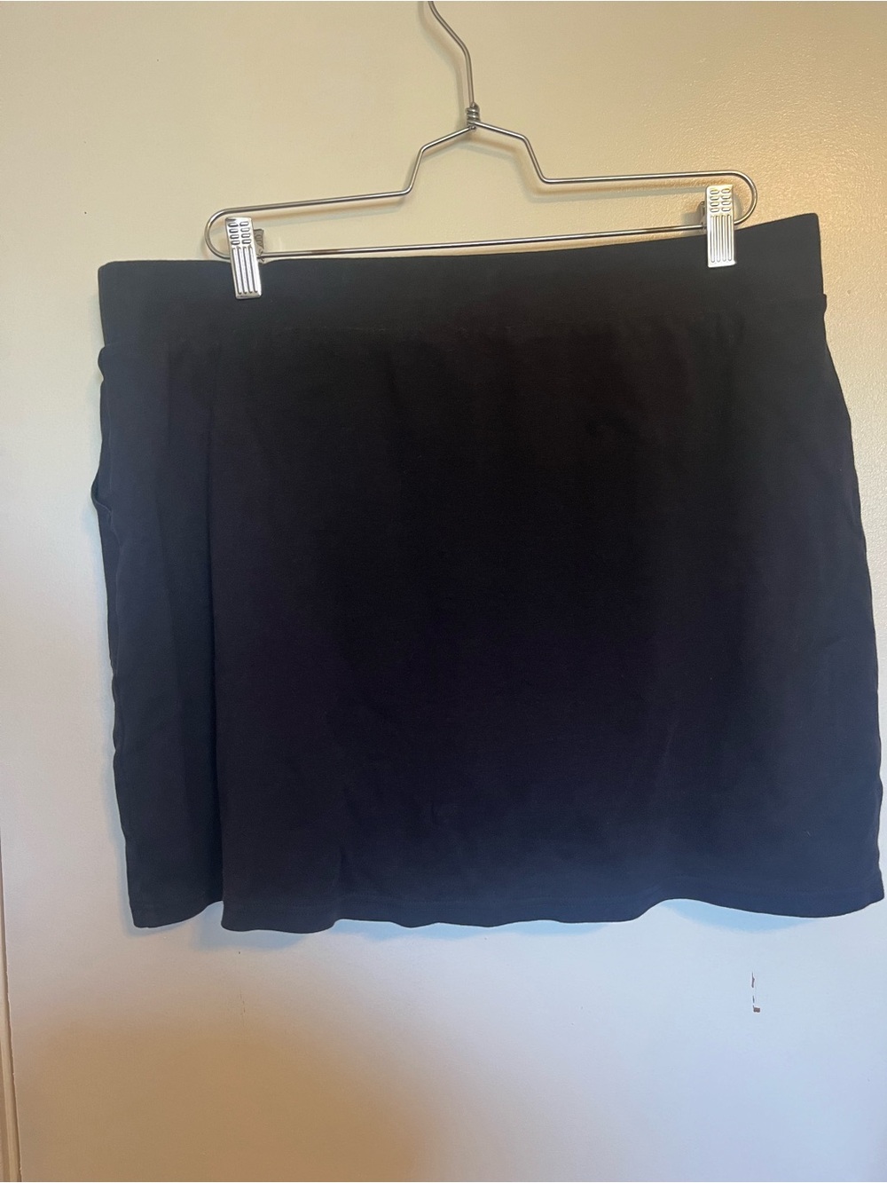 3/$10 Croft & Barrow knit skort